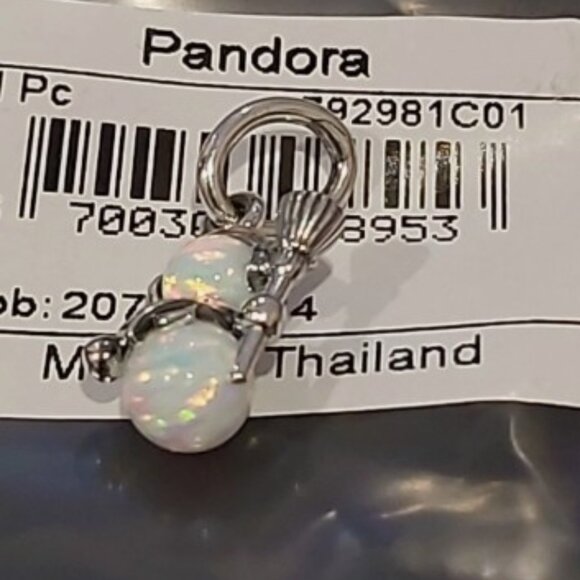 Authentic PANDORA STERLING SILVER OPALESCENT SNOWMAN DANGLE CHARM 792981C01 - Picture 5 of 11